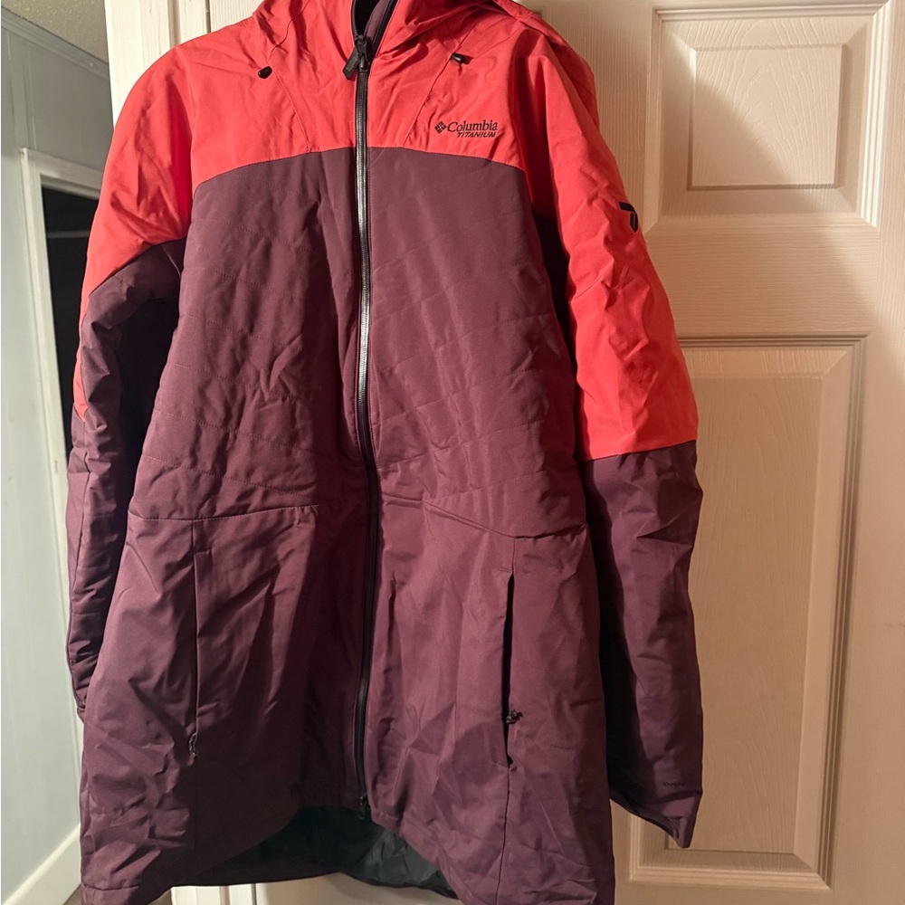 Columbia Two-Tone Outdoor Jacket